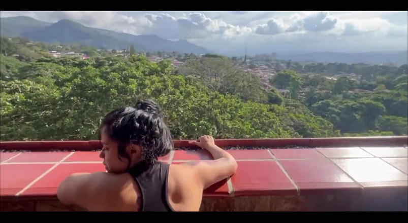 Cm productions: 妻の継娘が家にいない間に彼女とセックスし、彼女の口の中で射精します。自家製メキシコ料理