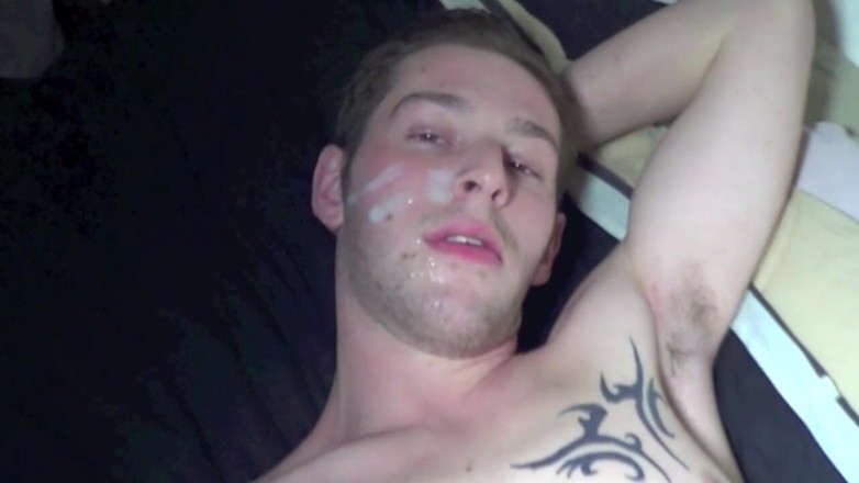 Crunch Boy: Sexy twink gefickt xxl schwanz von sexy stiefpapi-jungen