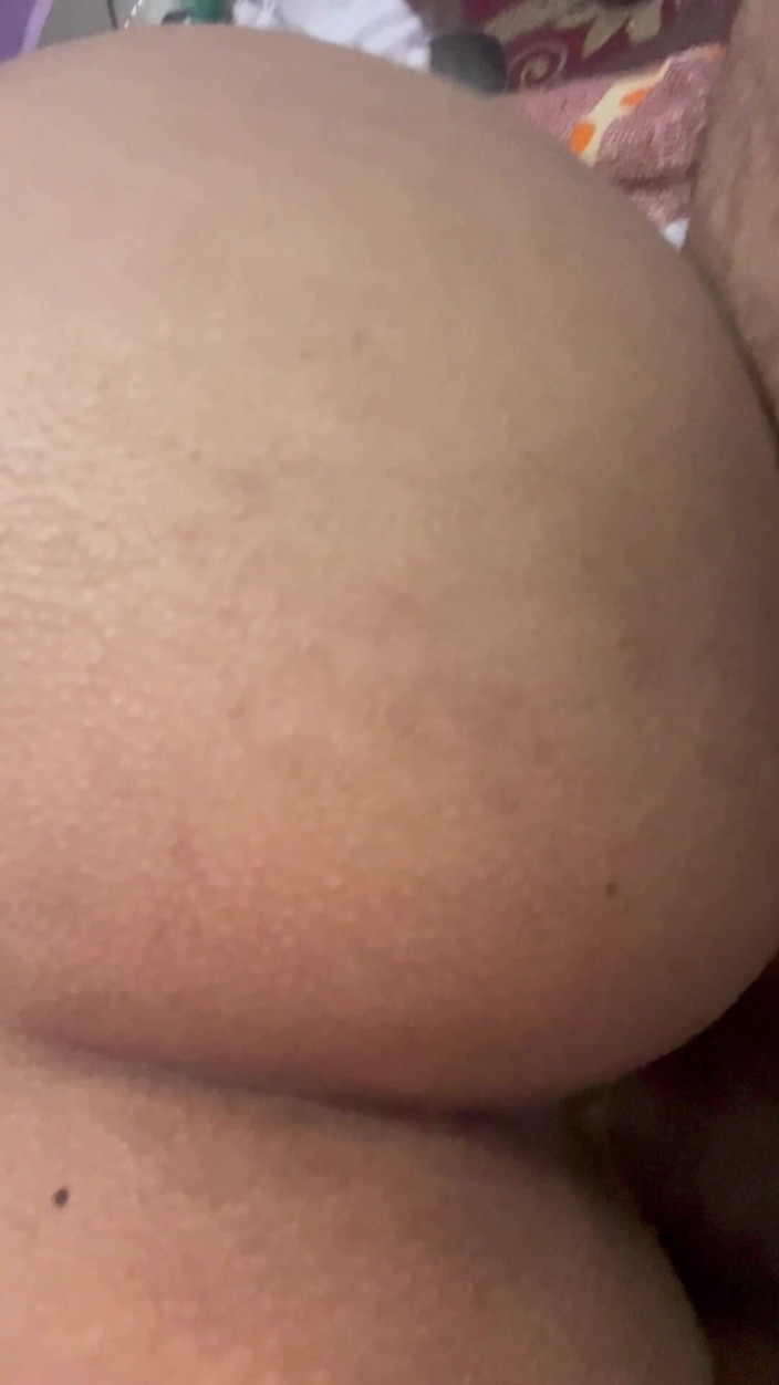 Rishi: Індійський господь землі, тінка падчерка катається на члені орендаря, грубо трахається