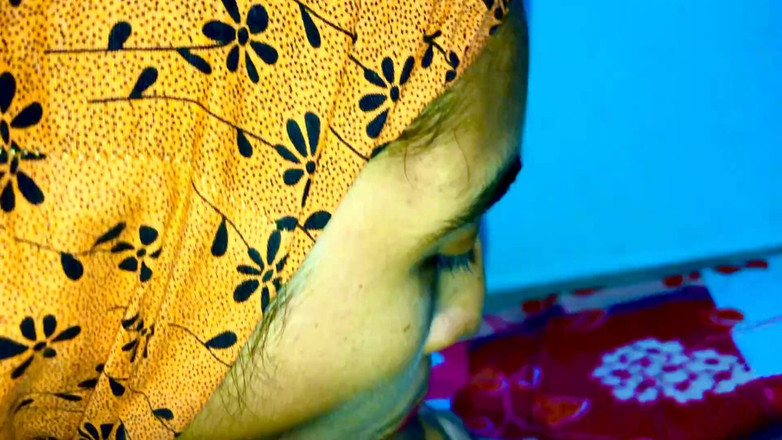 Immfuck: Indian Hijab Muslim Beautiful Girl Deepthroat Blowjob with Cumshot