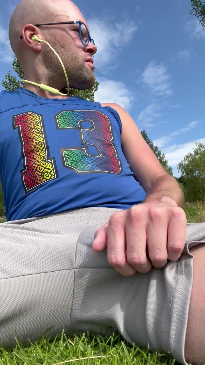 Buggiesmugglr: Что происходит в парке, остается вниз по парку