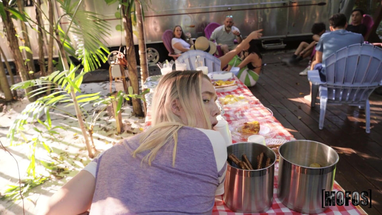 Lets Post It: Lets Post It - Cock Sucking at the Bbq