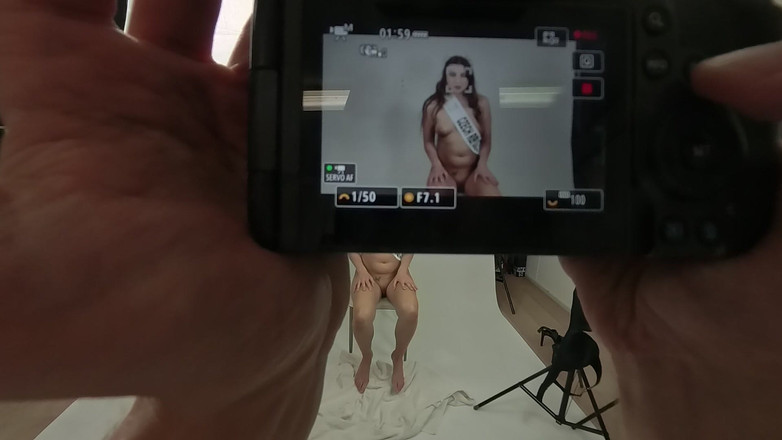 Ferrero: Melena Maria Rya'nın Miss yarışması için videosu çekiliyor