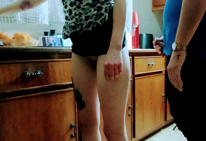 MysticBella: Hotwife likes to fuck my friends