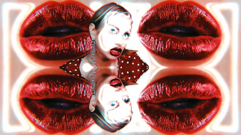 Goddess Misha Goldy: Fumar lipsoholia! ¡¡¡BUCLE!!!