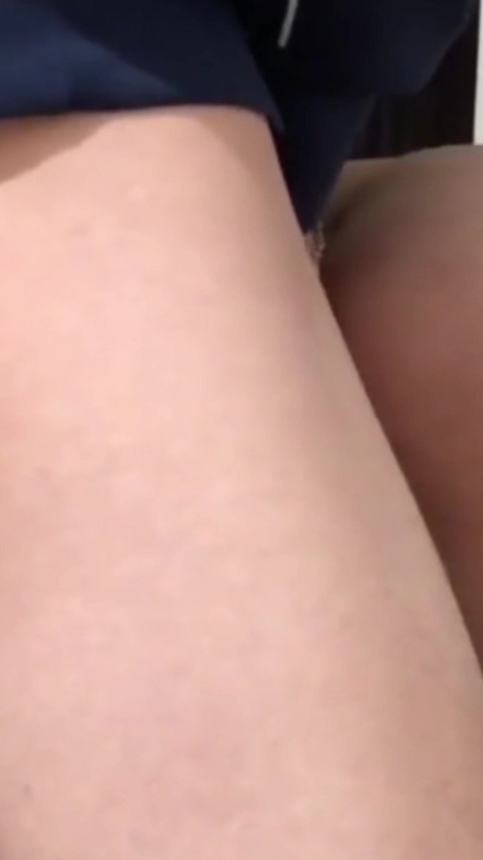MaybeNatty: เย็ดวัยรุ่นจริง / คืนท่าหมาในหอพัก