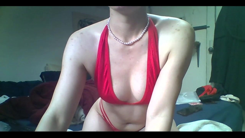 sweethanajapanese: 赤い服を着たセクシーな日本人の女の子 ビデオ