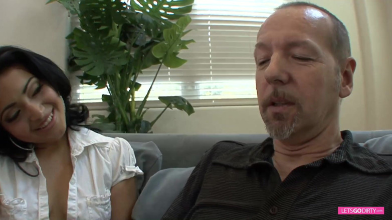 Mydirtyxxx: Hairy college beauty rides hard wang