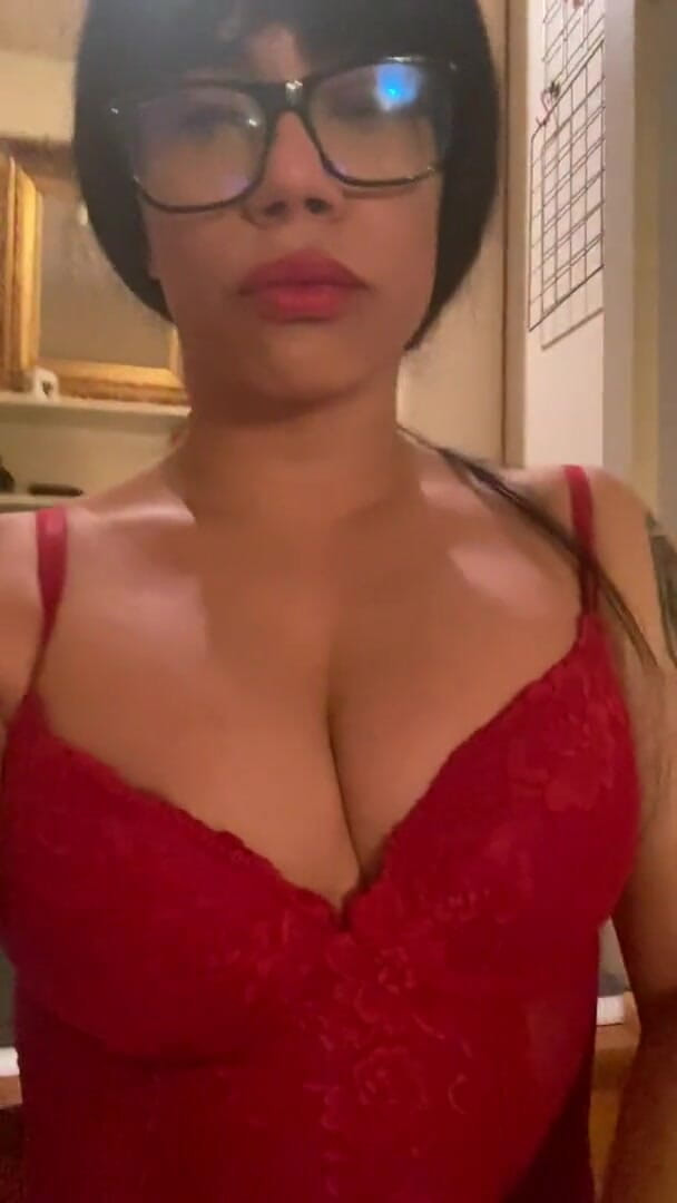 Tgirl Yaritza Vega: Di peringkat reggaeton