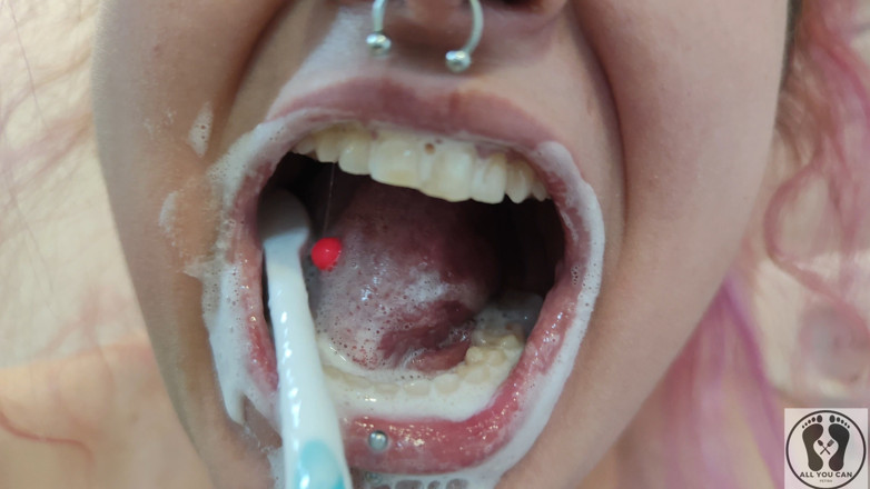 All You Can Fetish: 4K Tongue Mouth Uvula Face Toothbrushing Good Quality Image