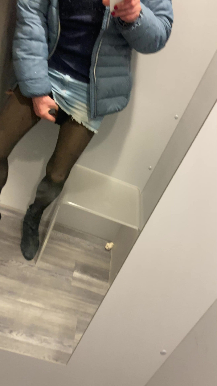 Sonitchka: चेंजिंग रूम