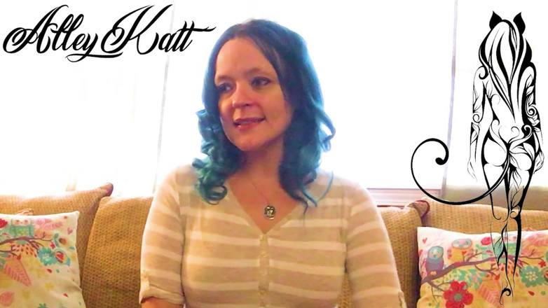 AlleyKatt: Alleychatt 这个是给你的女士们的