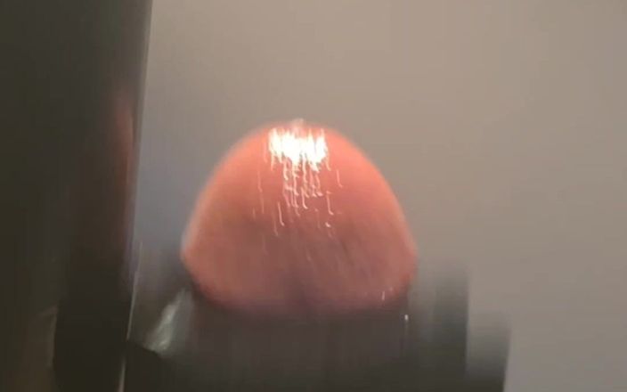 Youngandmature: Edging od cizince