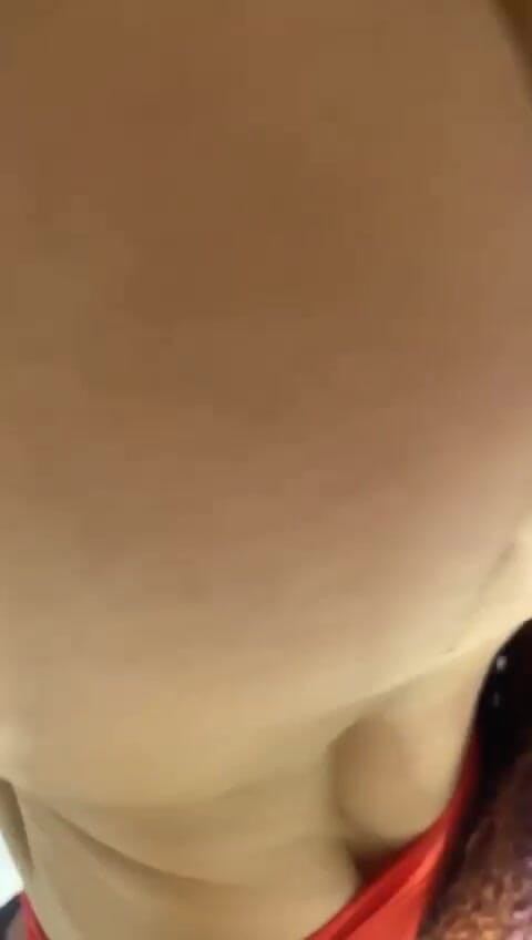 marieliparodi: Я мастурбирую в спортзале, разминаюсь посреди серии весов