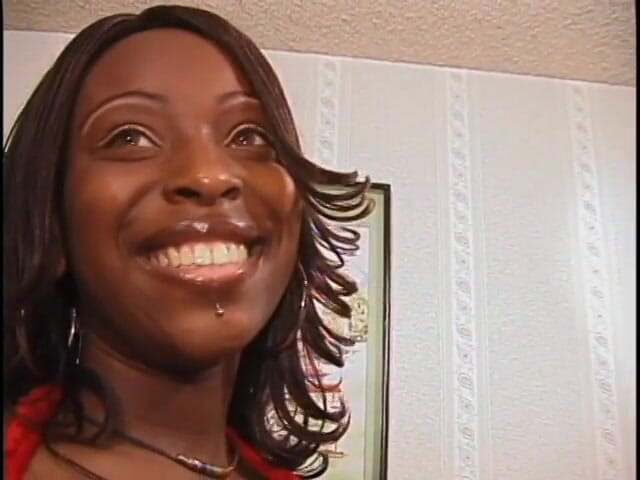 Best Butts: Ebony with a gorgeous smile loves getting banged by a...