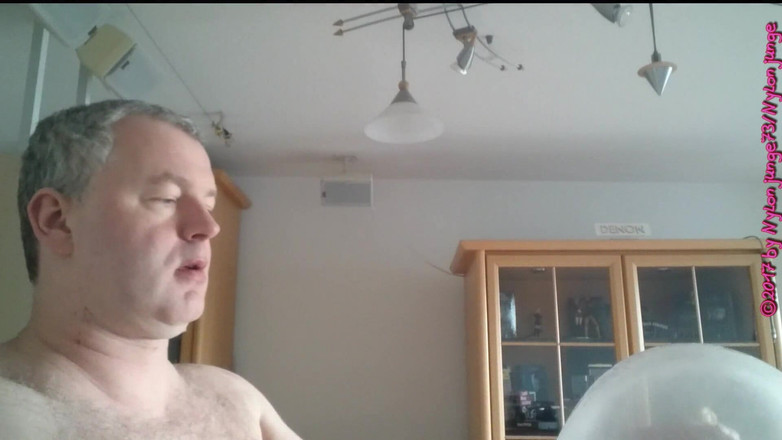 Carmen_Nylonjunge: A camisinha cega