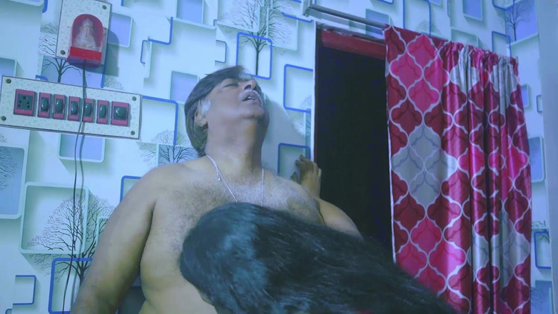 BIREA: Індійська дівчина з великими цицьками трахається зі своїм другом