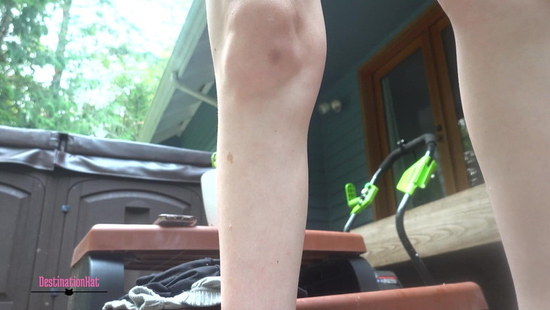 Destination Kat: Stare nieużywane klipy siusiu