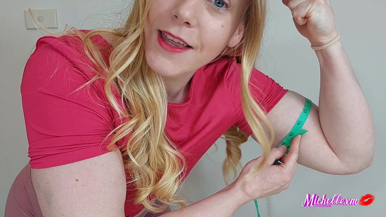 Michellexm: 肌肉发达的自拍者Michelle