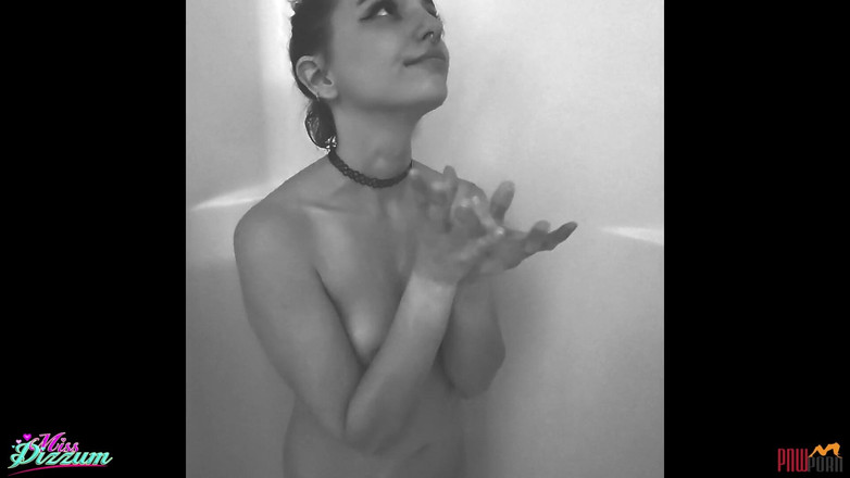 PNW Porn: Fotoshoot in het bos gecreampied en beplast