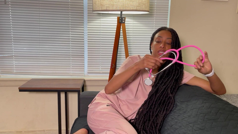 Pink Foxx: Poços Suaves E Salsudos Depois De Uma Longa Mudança