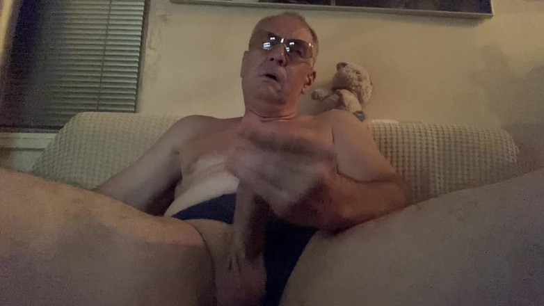 Alex Art: 抽烟自慰的老人