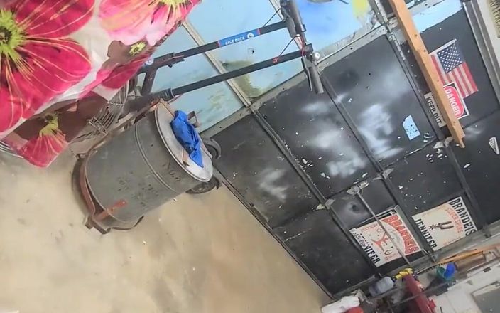 Lb13702: सेक्सी लड़की बड़े डिल्डो की सवारी कर रही है। उसे कुछ प्यार भेजें ताकि हम उसे और अधिक देख सकें