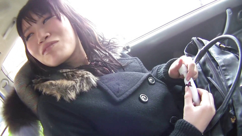 Asiatiques: Sexig asiatisk brunett vid intervjun