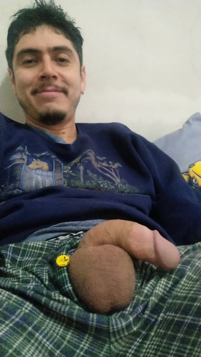 Tabasco Jake: Handsome Guy Showing off Flaccid Dick and Balls