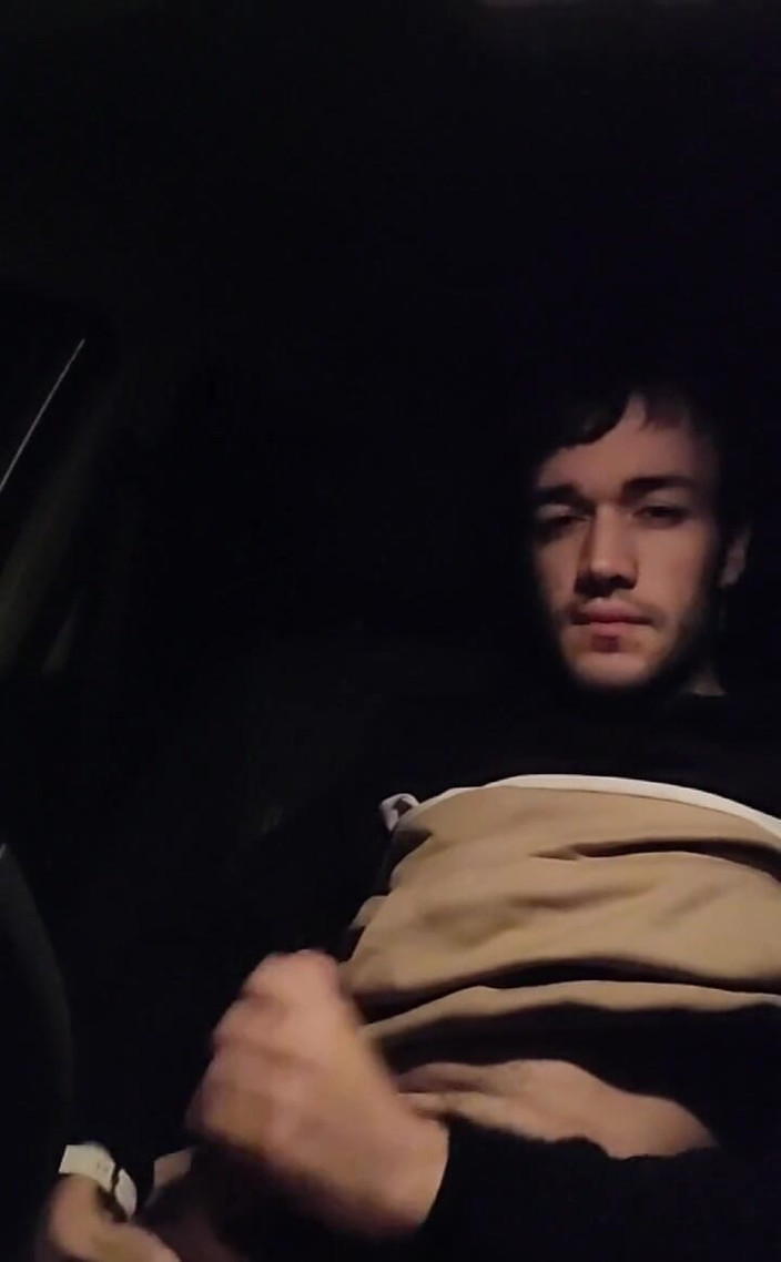 Ilsuccubus: Vas con tu auto a aparcar y me encuentras así, ¿qué...