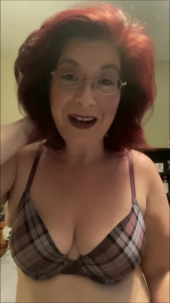 Elianna: Знущання - звичай