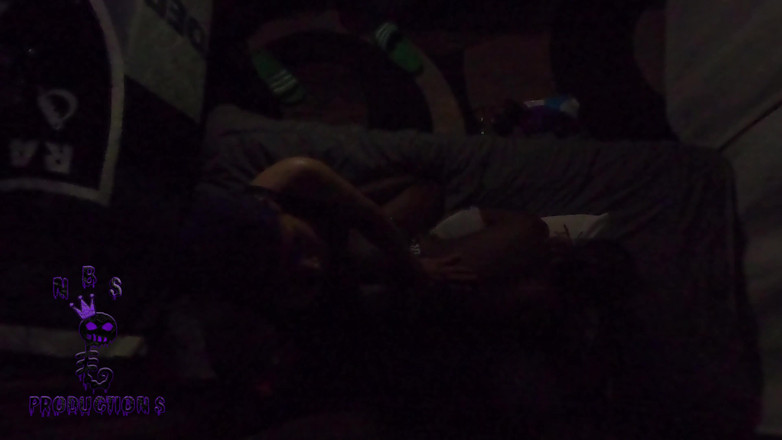 NB Topper: Cuộc phiêu lưu của những người lai tạo da đen 179