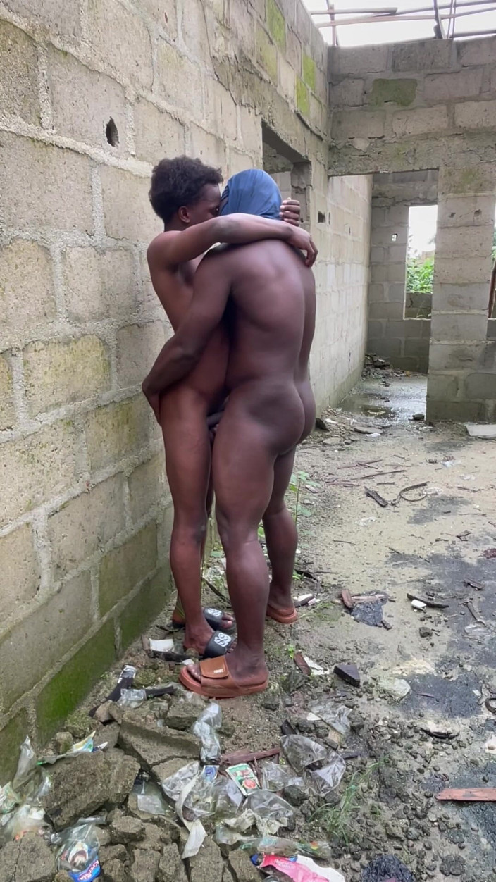 Big Hoss: Natural Gang Bang Threesome with Two Big Daddies and a...