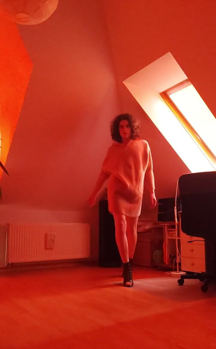 Medi Voi: Hei, pot să am atenția ta? Vă rugăm să verificați...