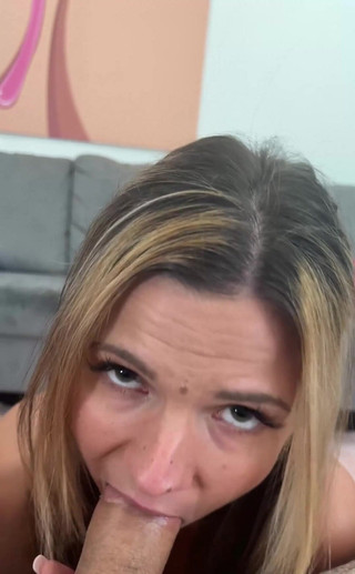 Jack Sterling: Uma novinha Lacy Tate está pronta para chupar meu pau...