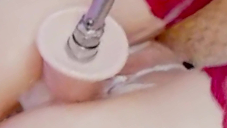 Nicolette69w: Šukání krémové kundičky s velkým robertkem