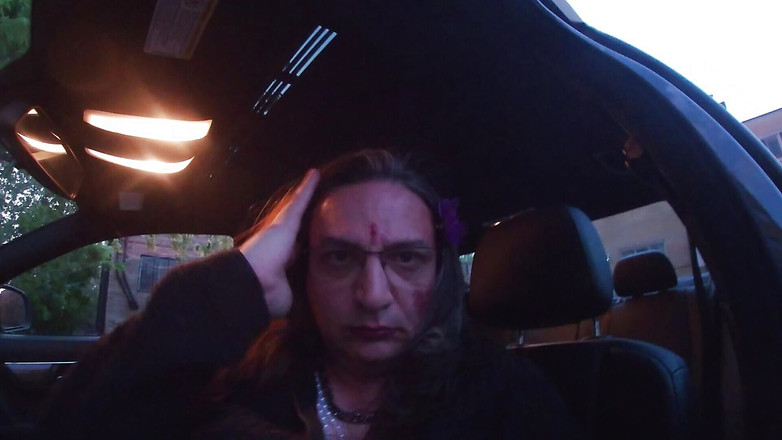 JonasBen: Sissy tv matura cammina nel parcheggio al tramonto