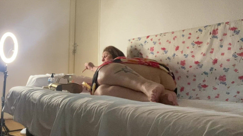 Zina Gabon: Big Ass Wife Caught Fucking the Neighbour Big Dick
