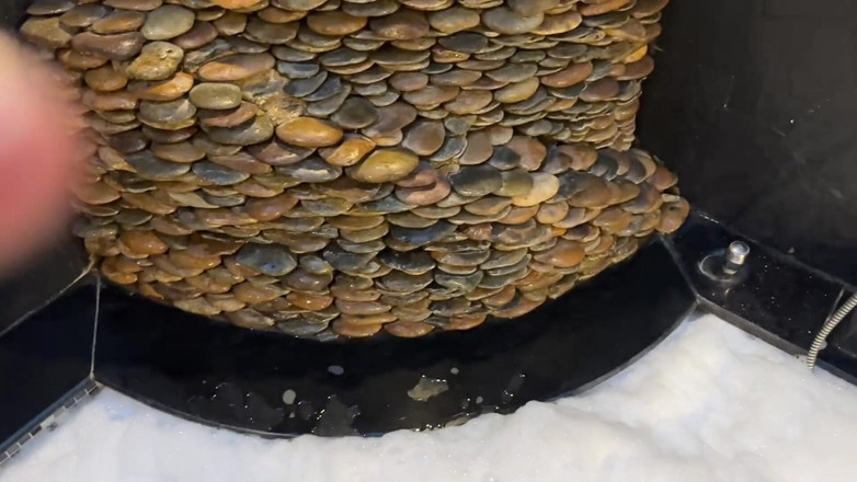 AsianHoneyAss: Chinesisches mädchen spreizt ihren arsch im whirlpool für heißen sex