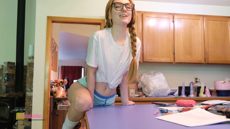 Destination Kat: Counter Corner Hump