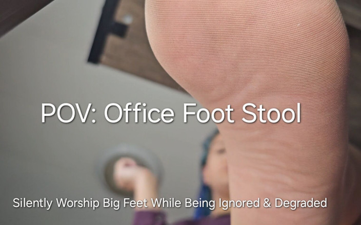 Freya Reign: POV kancelářská nožní stolička: tiše uctívejte velké nohy, zatímco jsou...