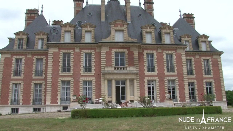 Nude in France: Amateur french Hottie home owner fucks her gardener in the...