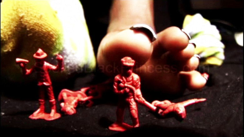 The Goddess Simone: 臭い靴下の巨人