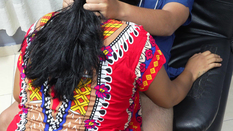 Aly: Cuộc hẹn của bác sĩ của tôi trở nên khá...