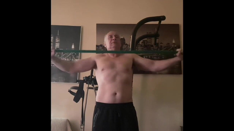 Alex Igogo: Ce que vous regardez