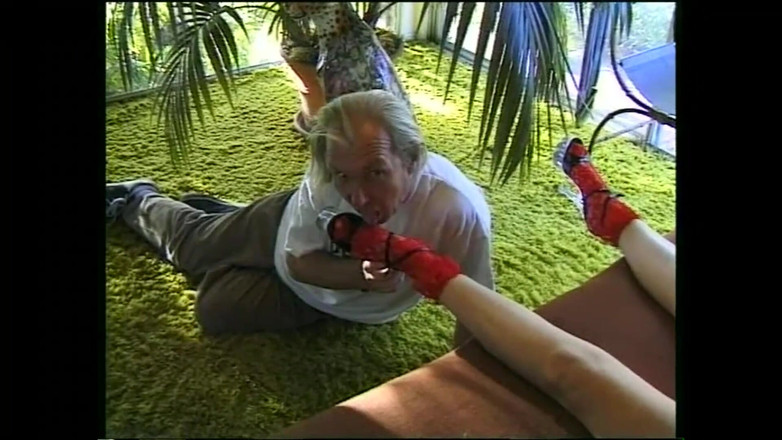 FM Video VOD: 踮起脚尖 - （原版完整电影未剪辑）