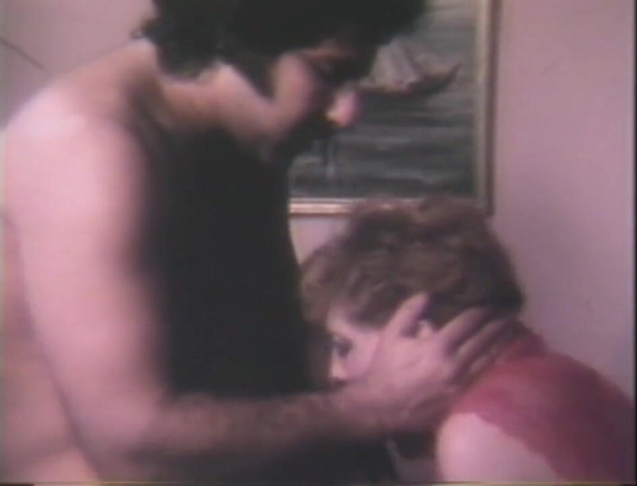 Vintage Usa: A big cock for a vintage bitch