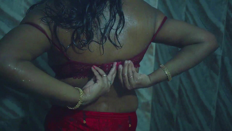 BIREA: Гарячий секс Jhuma Boudi, частина 4 після трахання з двома друзями, я повинен був трахатися зі своїм чоловіком