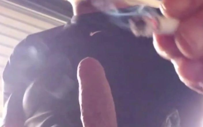 BBIG: Maître de l’argent, humiliation du fumeur