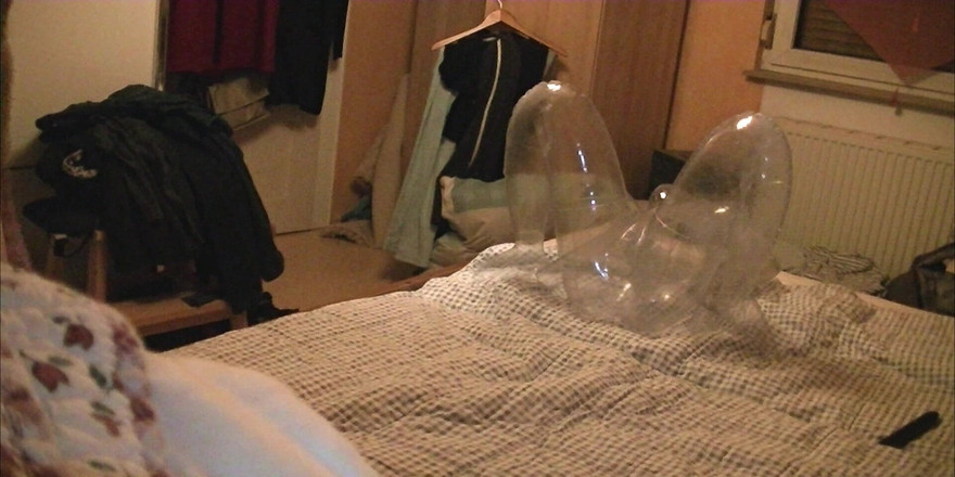 Mark Hannes: Cleardoll - masturbação com vibrador